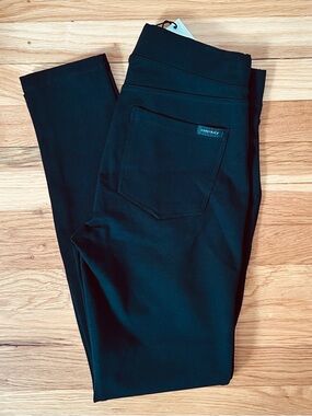 NWT Sanctuary Black Pull-On Ponte Pants